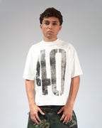 Camiseta “40” Off Boxy