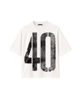 Camiseta “40” Off Boxy