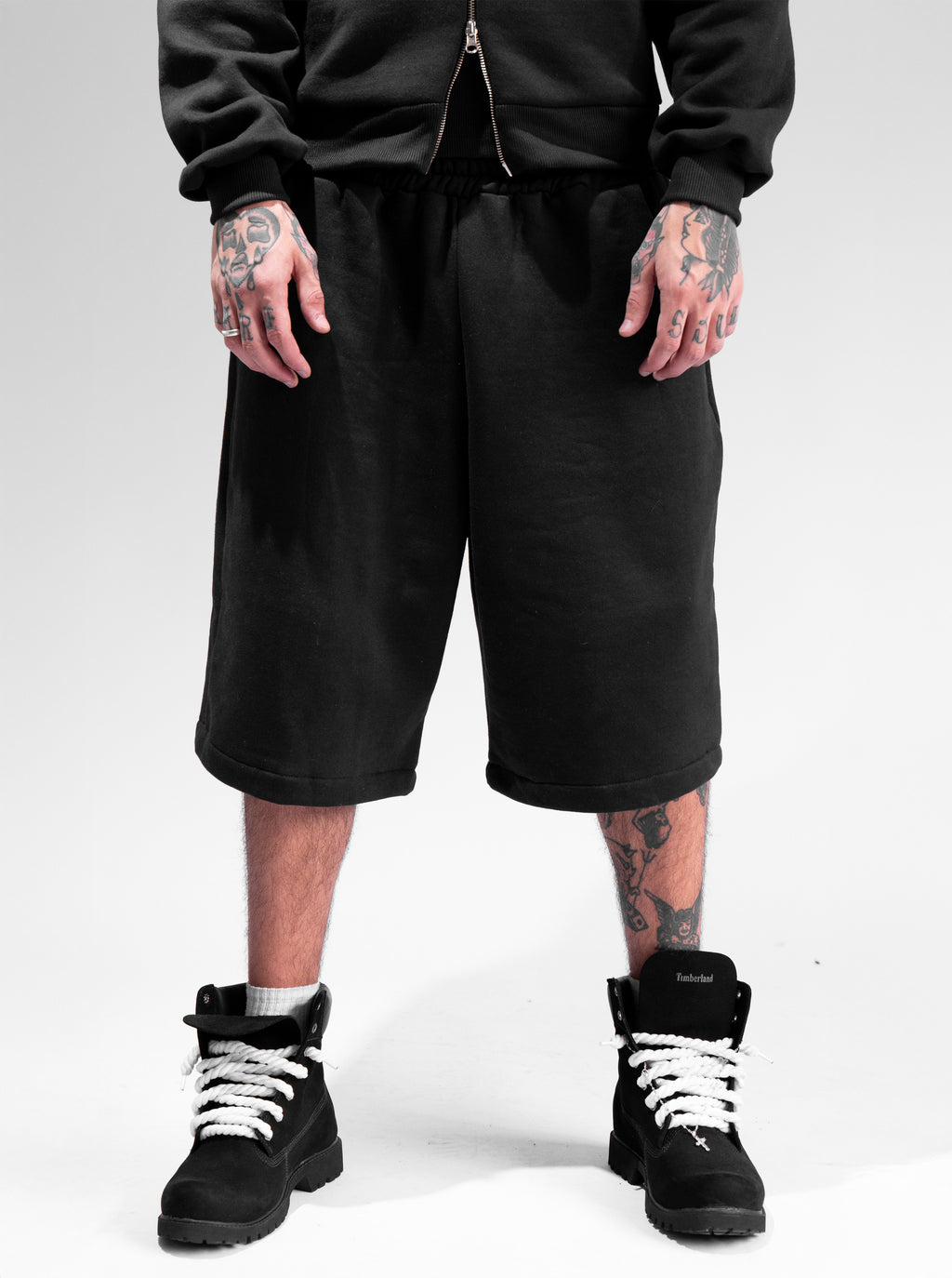 Bermuda Baggy Preta