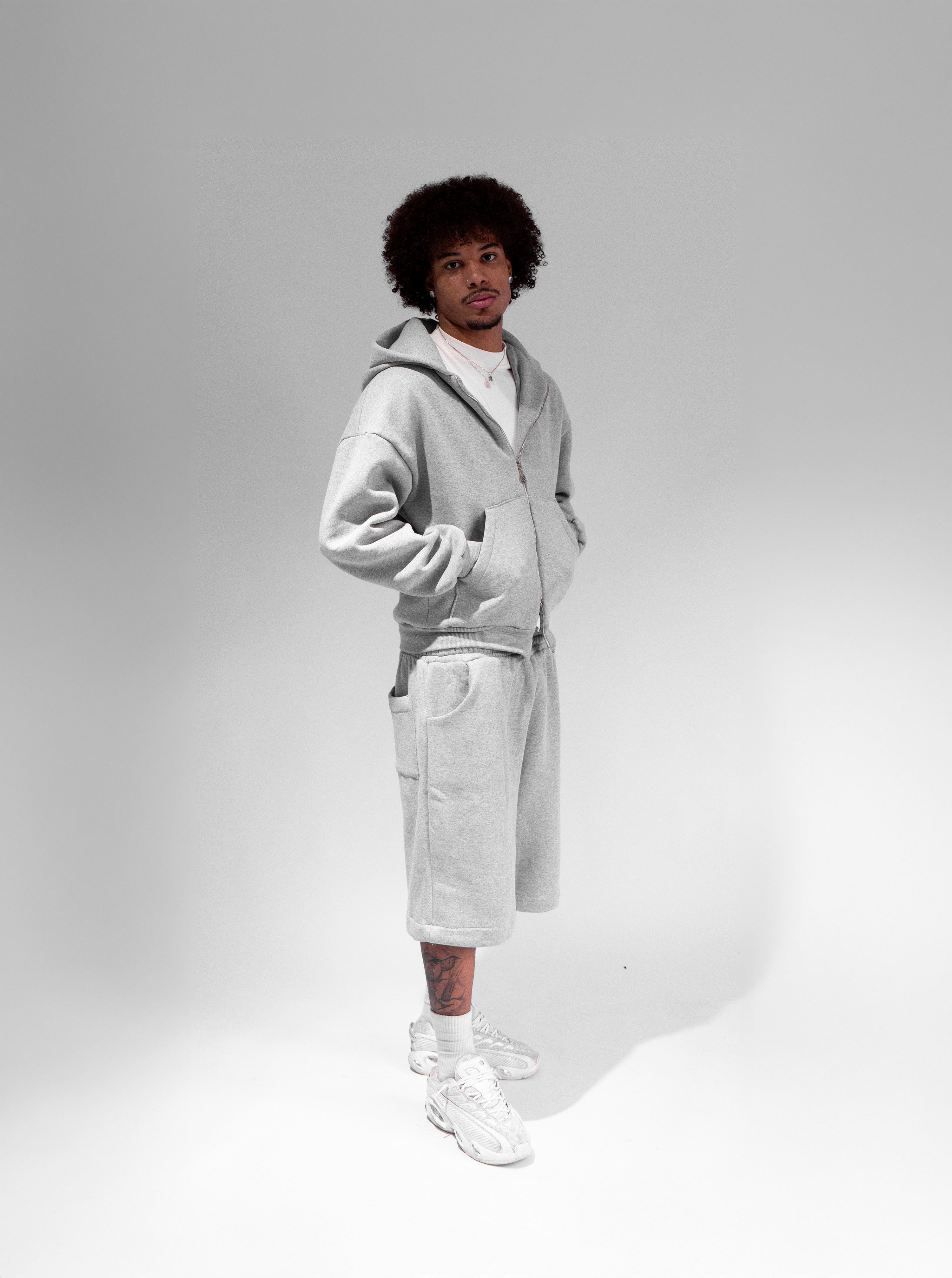 Bermuda Baggy Cinza