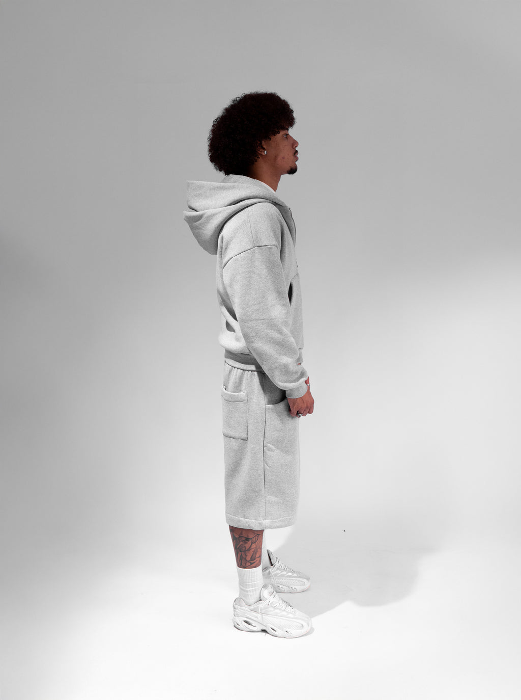 Bermuda Baggy Cinza
