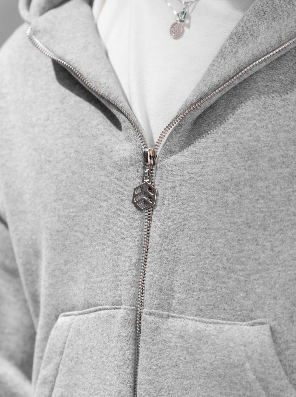 Casaco Double Zip Capuz Duplo Cinza