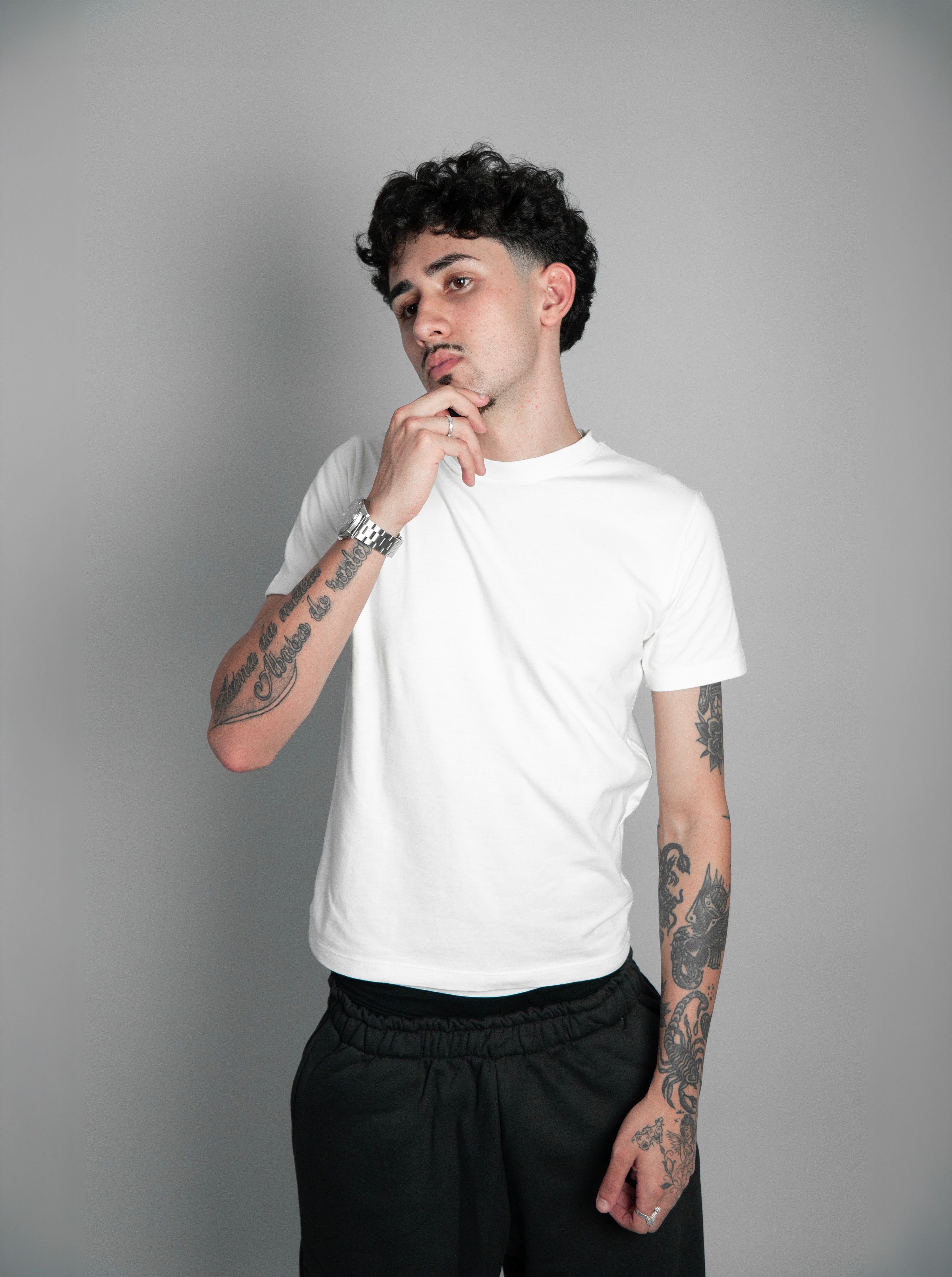 Camiseta Slim Fit Off